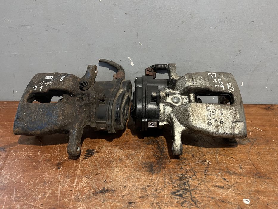 Etrieri electrici spate stânga-dreapta Audi A5/ A4B8/ Q5