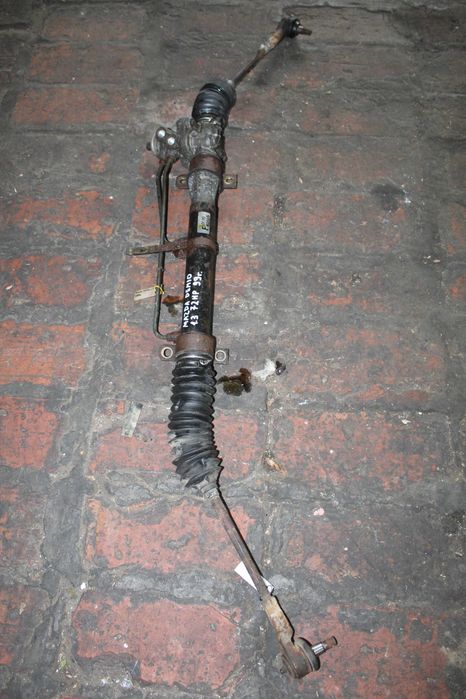 Кормилна рейка Мазда демио 1.3 72кс 99г Mazda demio 1.3 72hp 1999