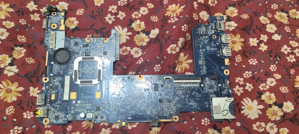 Плата от HP Compaq Mini