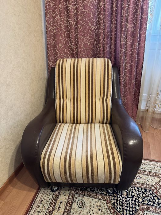 Продам мягкий уголок