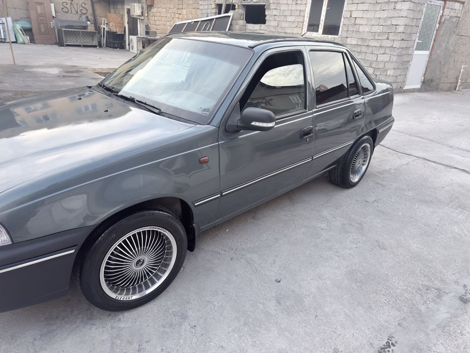 Нексияа 1 срочна сотилади