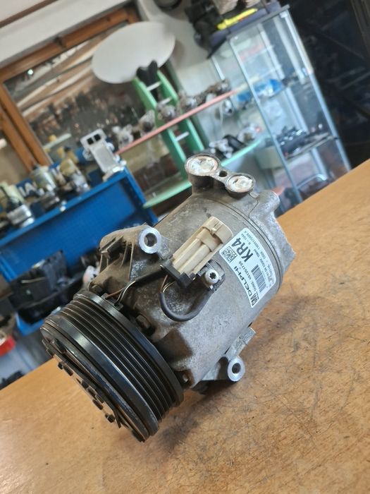 Compresor aer condiționat Opel Astra H G  Zafira B 1.4 1.6 2.0 Benzina