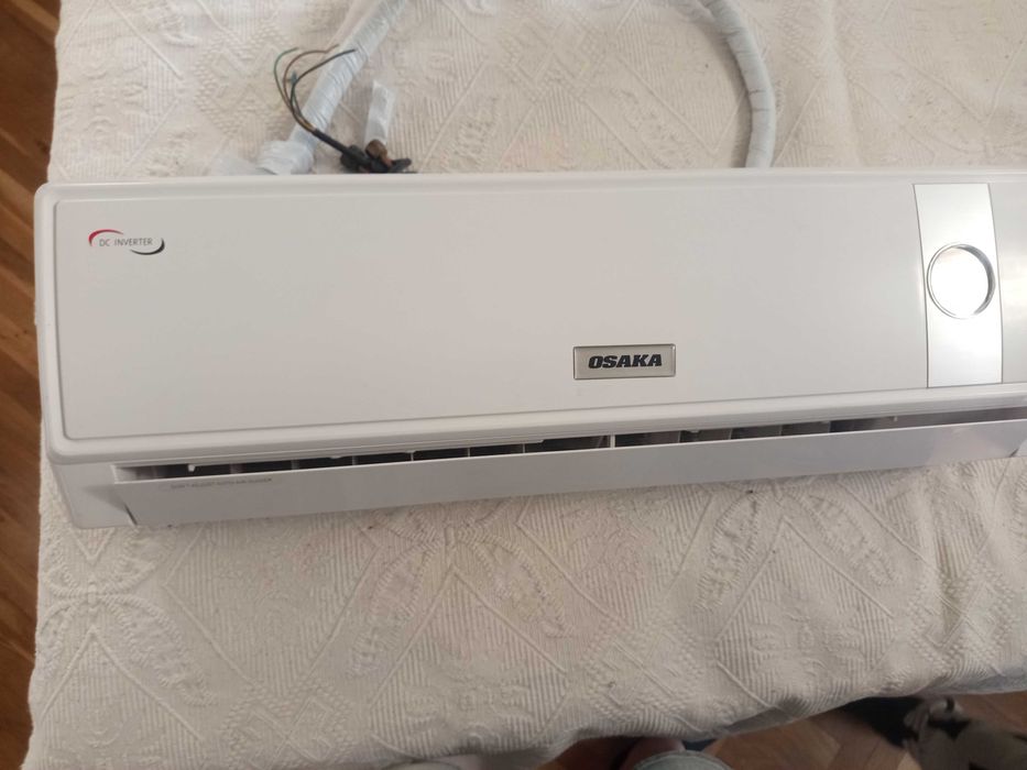 Климатик- Osaka 12 Btu  inverter