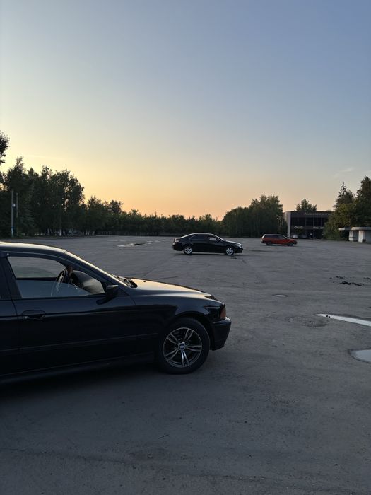 Продам  БМВ  Е39
