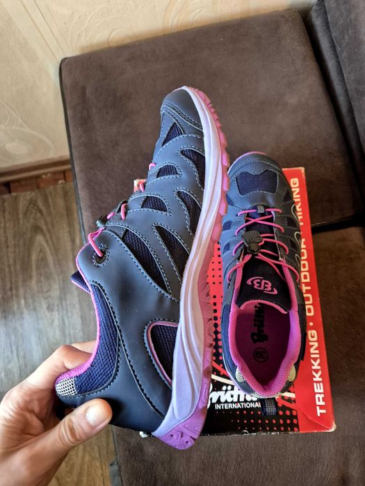 Дамски маркови сникърси, маратонки,Brütting, размер 39