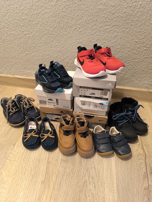 Обувки за момче от 18 номер до 22номер.