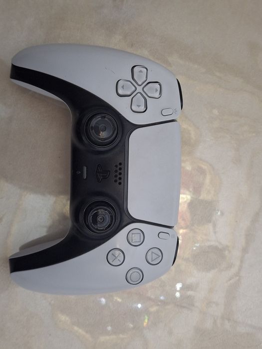 Продам Playstation 5