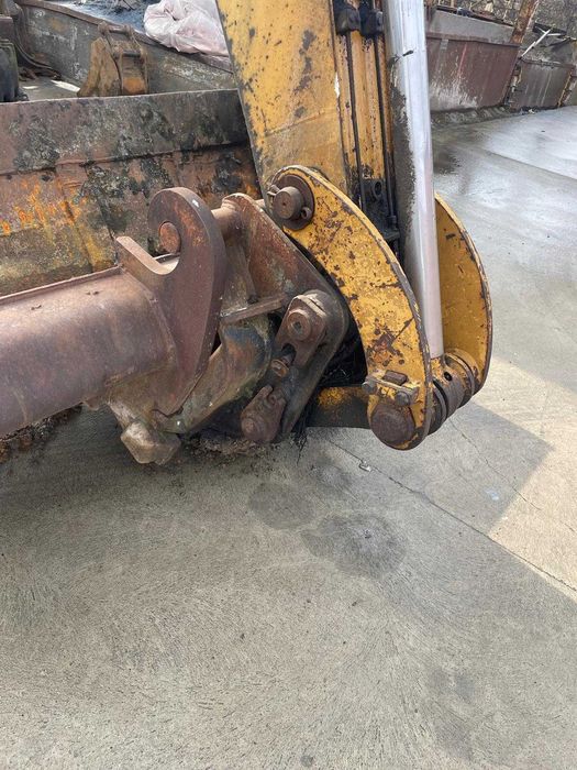 Excavator Furukawa pentru piese