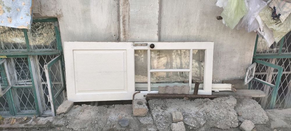 Продается дверь советская