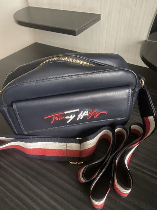 Барсетка томми хорошоего качества