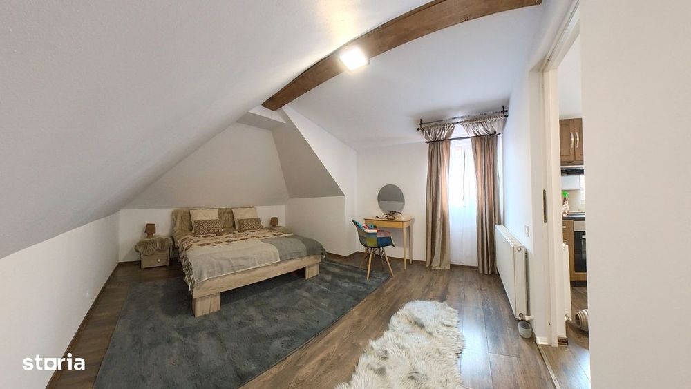 Apartament cu 3 camere, la casa, centrul istoric
