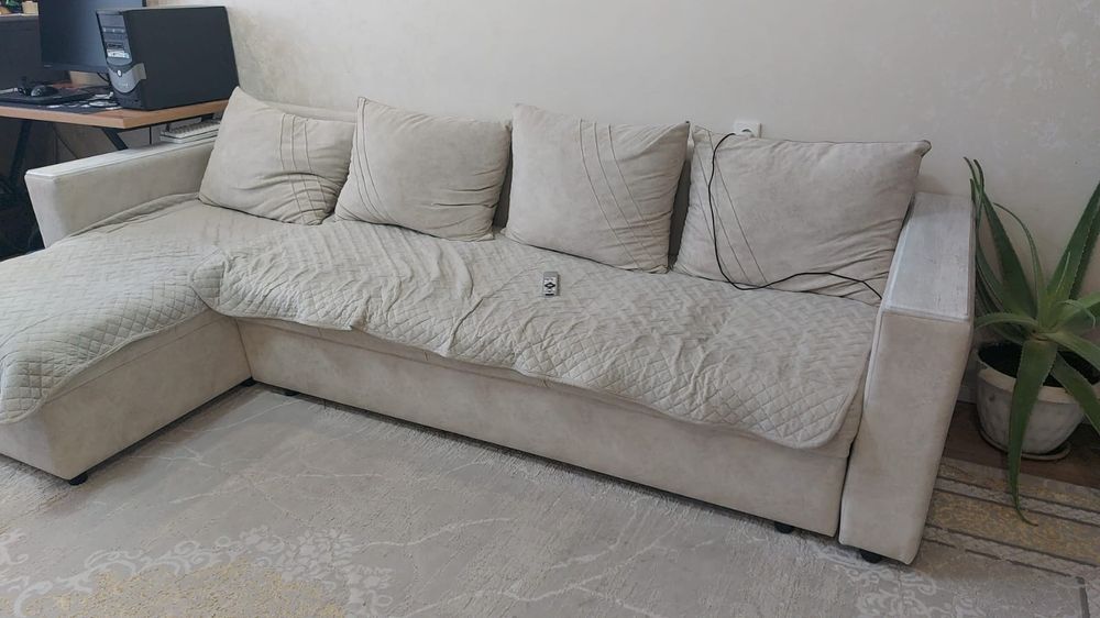 Диван большой удобный