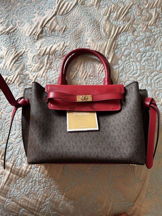 Продам оригинальную сумку Michael Kors