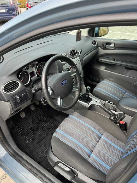 Ford Focus MK2 Sedan Facelift 1.6benzina + GPL