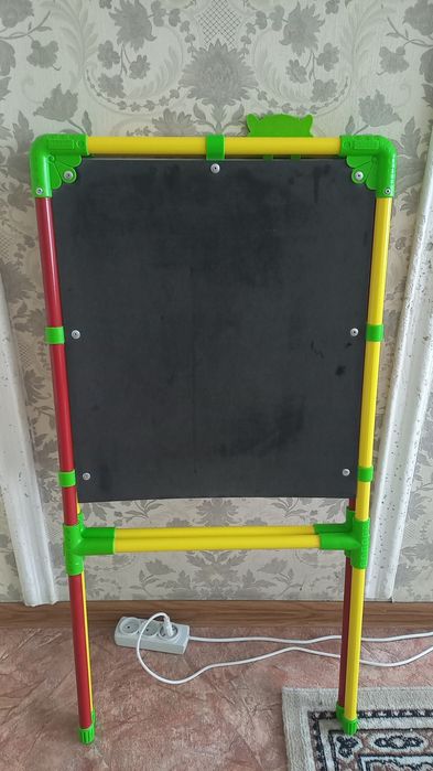 Продам молберт  для детей