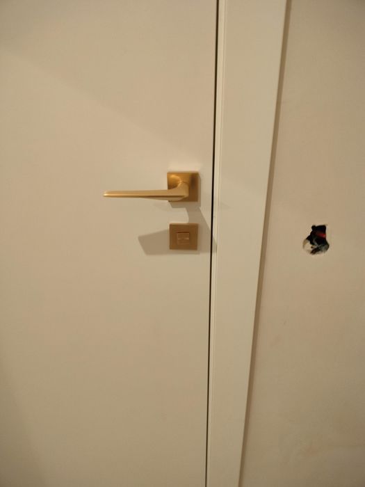 Установка дверей