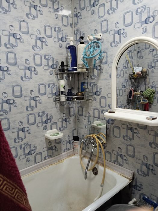 Дукент. 1/3/3 . Продам квартиру в Ангрене.