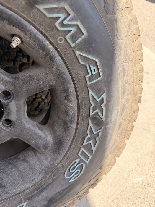 31х10.5/R15 Maxxis с джанти