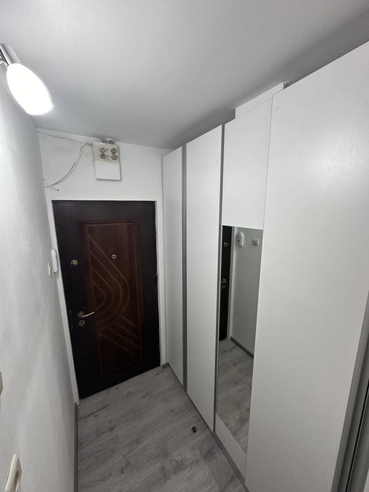 Garsonieră de închiriat