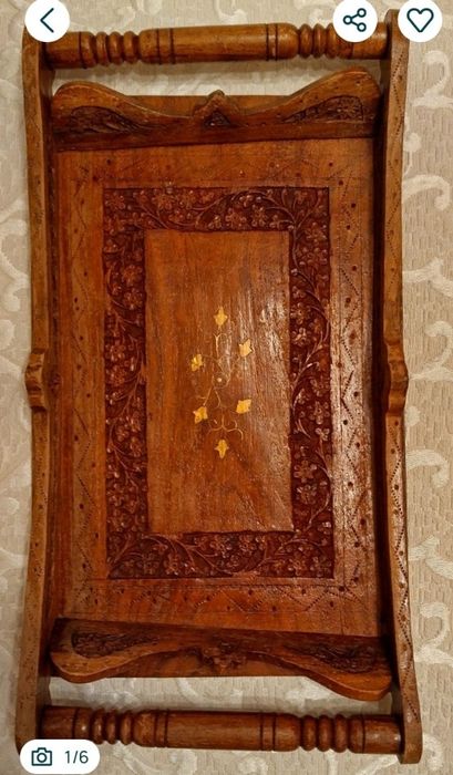 Индийски поднос с дърворезба