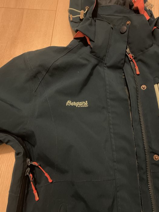 Яке, яке за момиче, Ски яке Bergans, Ски яке