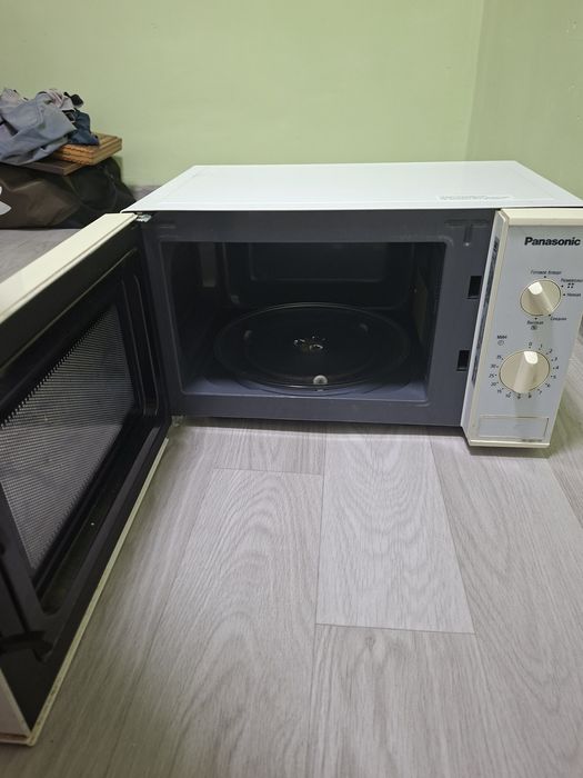 Микроволновка б/у