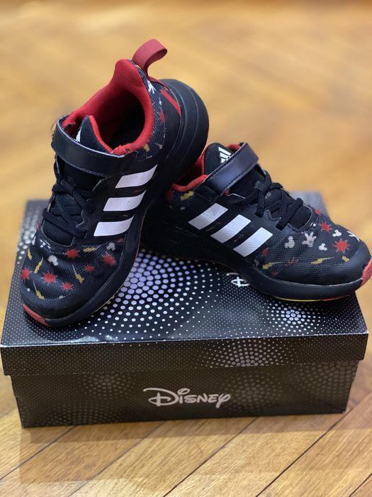 Adidas disney 31 номер