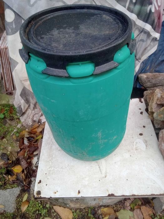 бидон 100 л. като нов