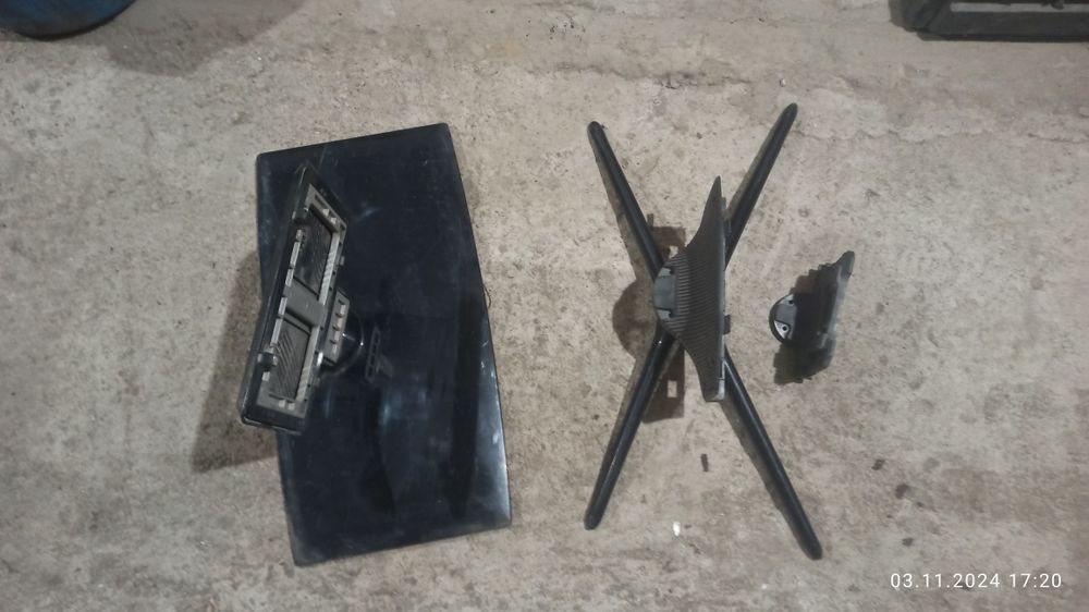 Телевизор,подставка,Дивиди касеттный