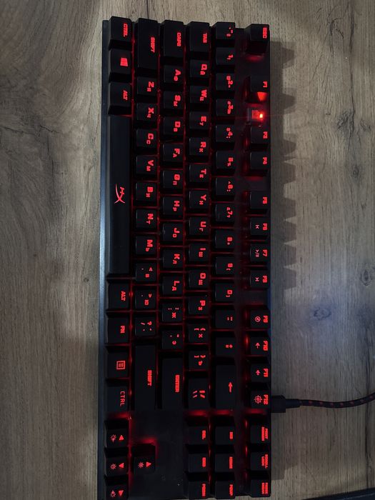 Продам HyperX alloy fps pro