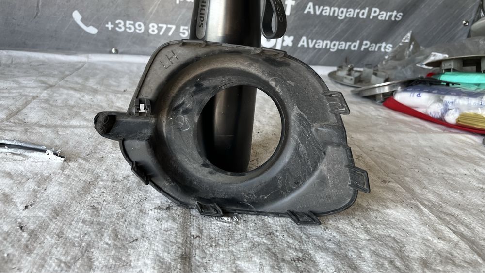 Лява решетка за халоген Mitsubishi L200