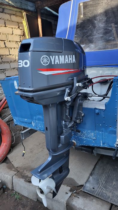 Лодка Прогресс 2М, Yamaha 30 2т дистанция