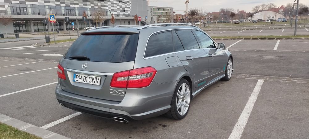 Vând Mercedes E klasse