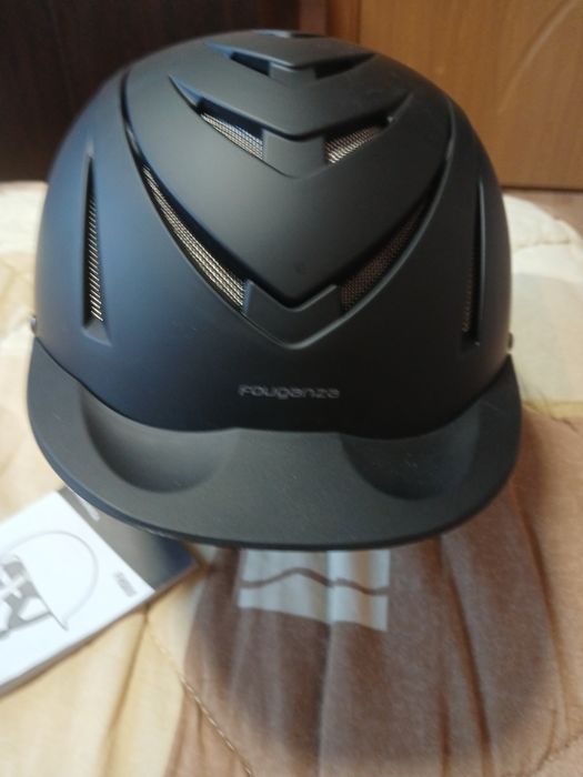 Каска FOUGANZA тока  FH 500 нова.