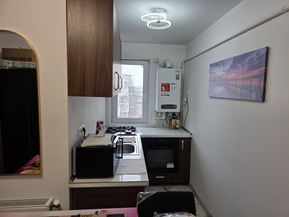 Apartament 3 camere capătul lui 2 hipodrom