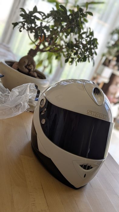Каска Shark RSR2 Carbon