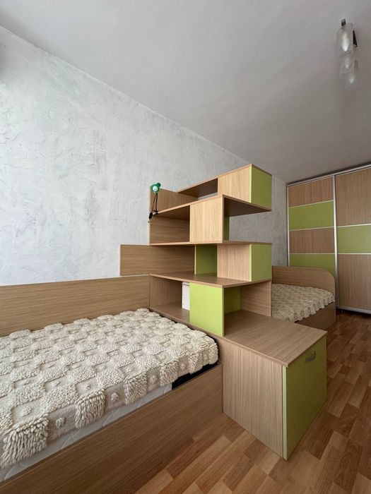 Продава се Тристаен апартамент в Бургас, Възраждане - 71 кв.м за 2043 €/кв.м - Снимка #3