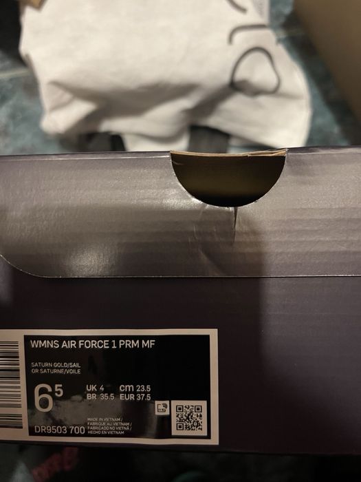 Дамски обувки nike air force