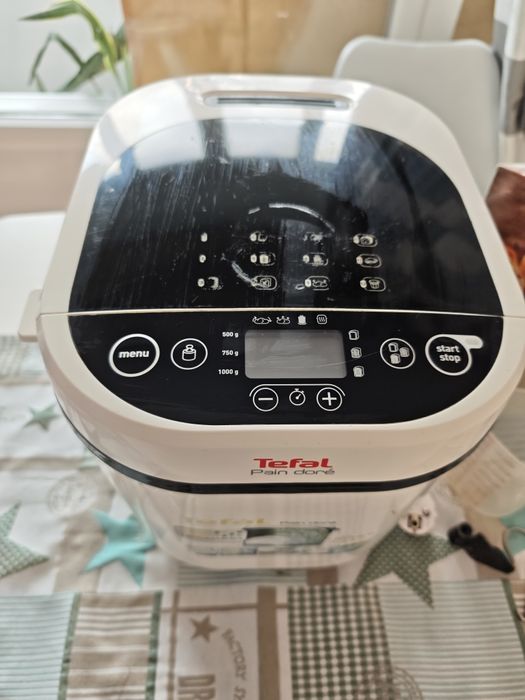 Хлебопекарна Tefal