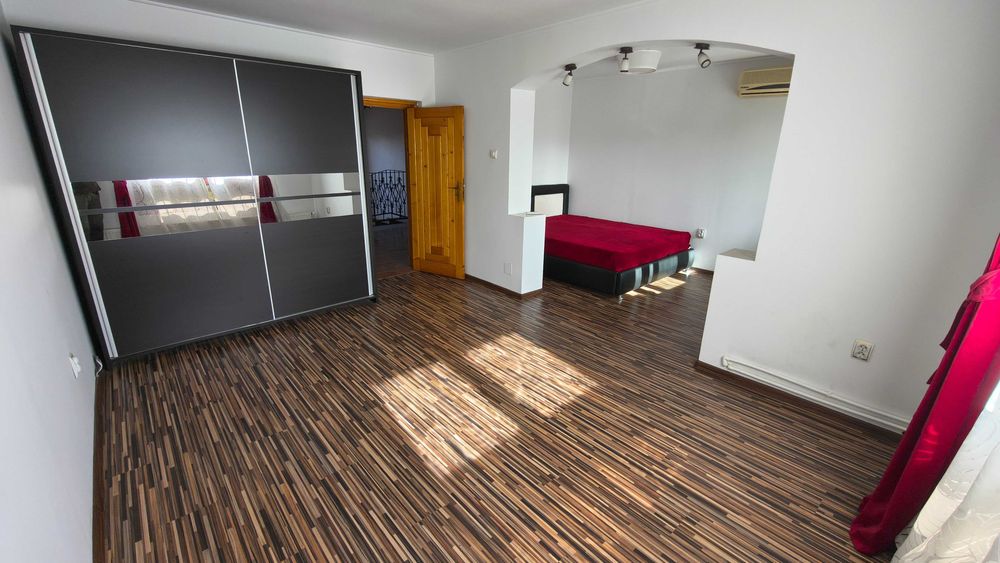 Vand casa 2011 Braila strada Grivitei nr. 487 - proprietar
