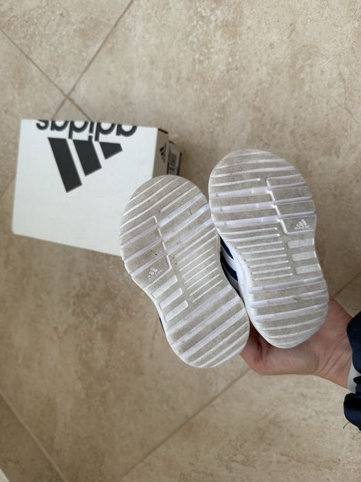 Детски маратонки Adidas - размер 20