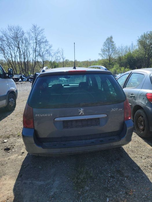 Peugeot 307 на части пежо 307 HDI 2.0