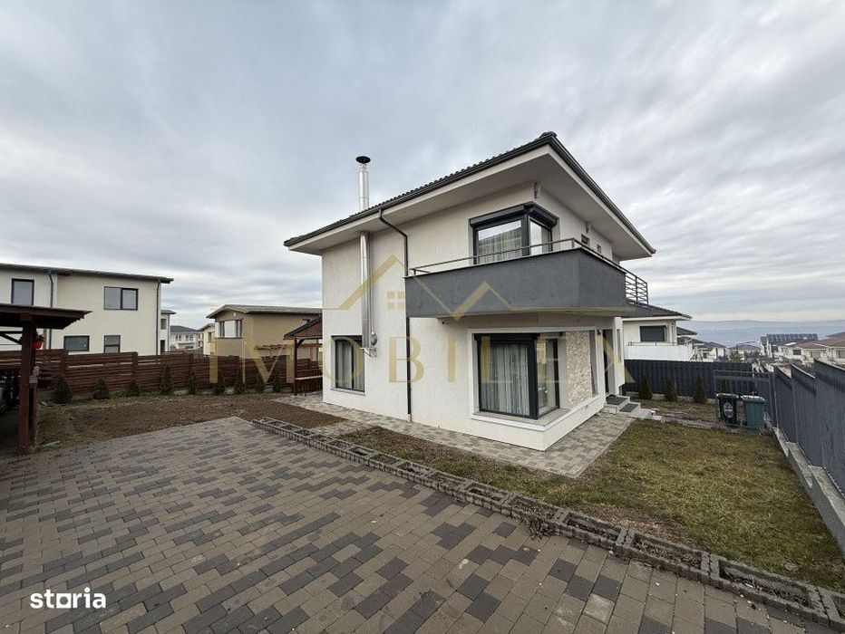 Casa individuala LUX, 4 camere, 3 bai, teren 450mp, zona Dezmir