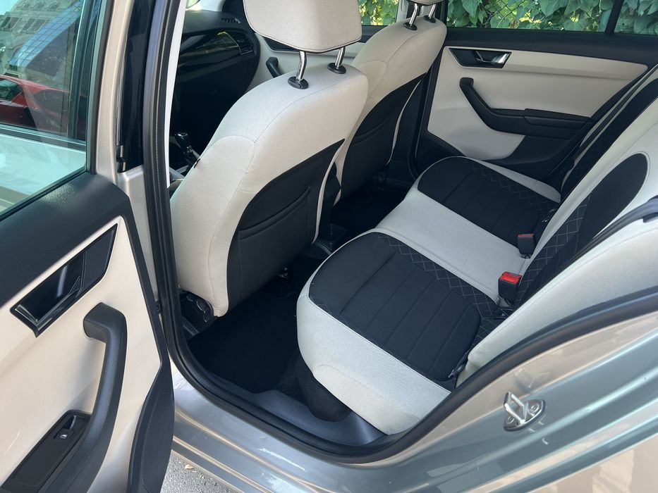 SKODA Fabia 2015 — imagine 4