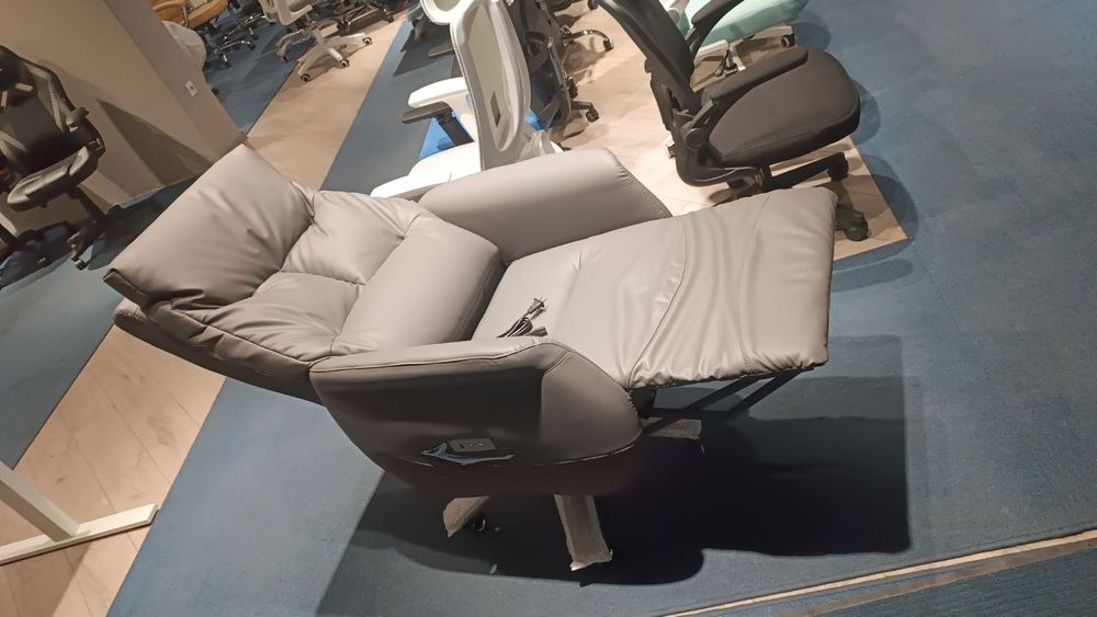 Кресло для руководителя модель Elektro. Raxbarlar uchun kreslo Elektro