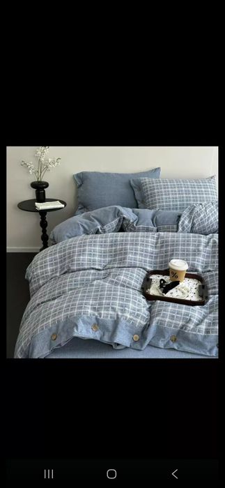 Льняное постельное белье с пуговками материал 100% лён .