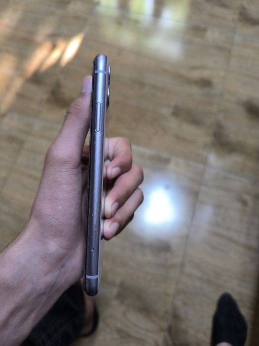 iphone 11 128 talik feys truton ishledi