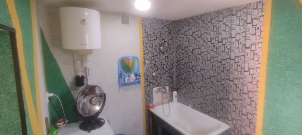 Hovli dakumenti joyida