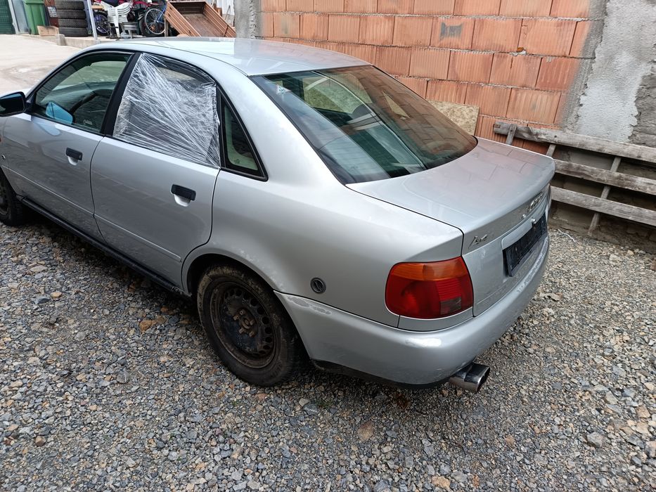 АУДИ А4 Б5 1.8 Т  куатро