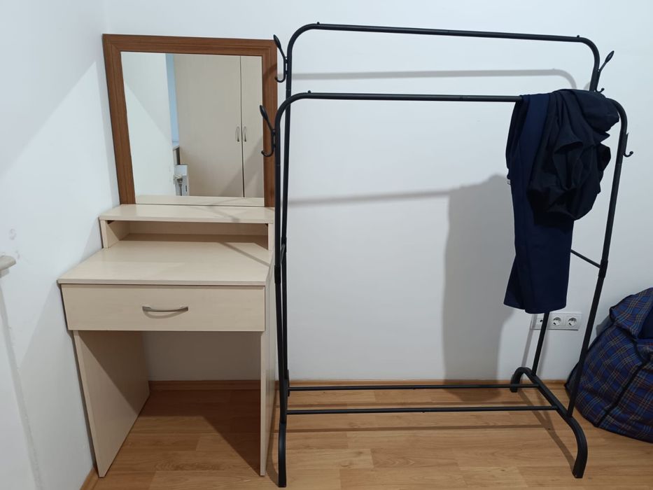 Мебель для спальни и прохожой